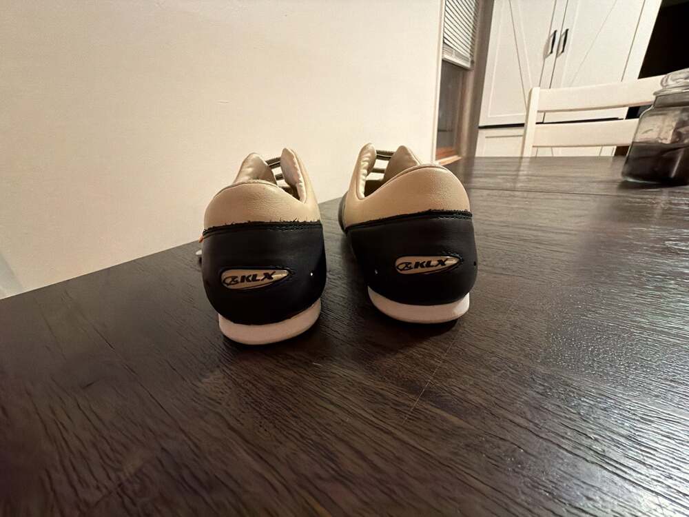 KLX Kevin Levangie Exclusives Leather Slip-On Sneakers - Picture 2 of 7
